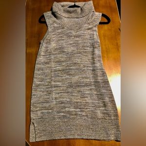 Turtleneck Sweater L/XL